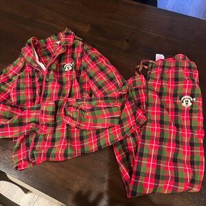 Disney womens Plaid Pajama Set - Red and Green